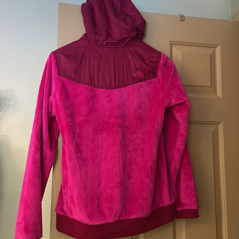 The North Face Fleece Jacket - Picture 2 of 4